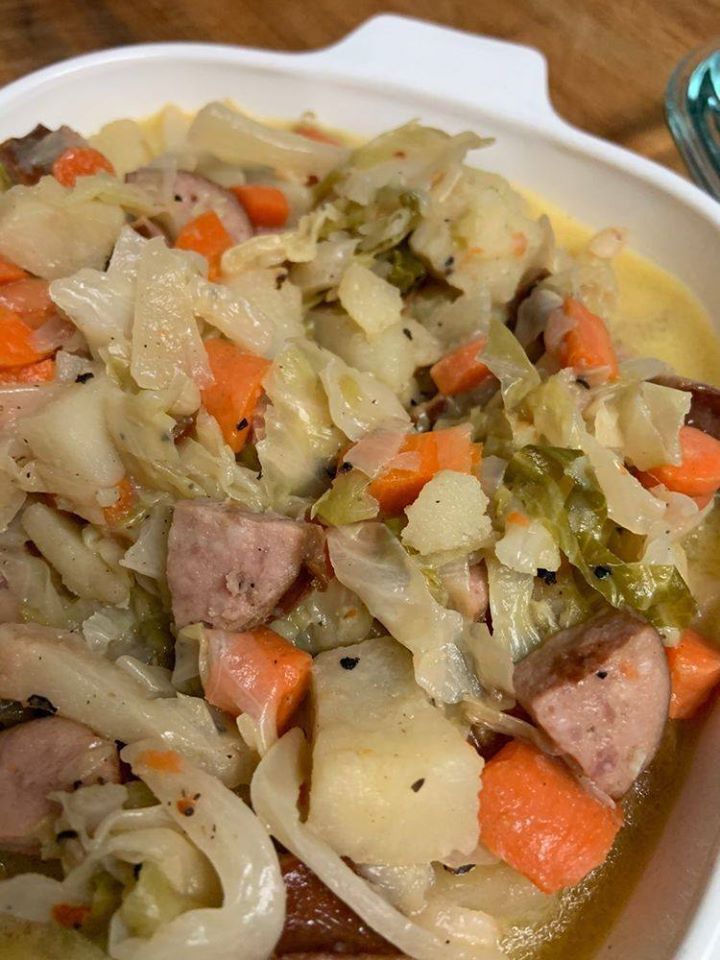 STEAMED CABBAGE WITH RED POTATOES, AND SMOKED SAUSAGE