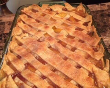 Old Fashioned Peach Cobbler