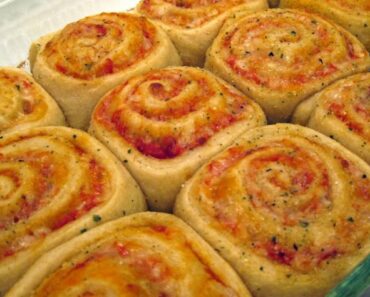 PIZZA ROLLS