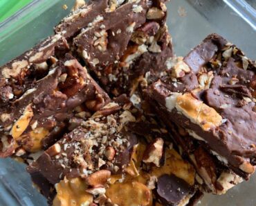 Salted Caramel Pretzel Bark