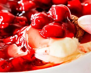 Cherry Cheesecake Dip