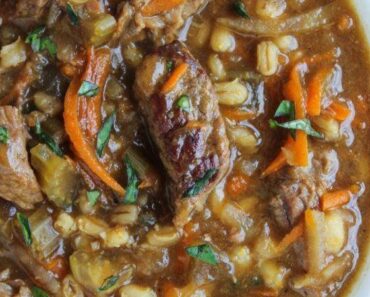 Beef Barley Soup (Slow Cooker)