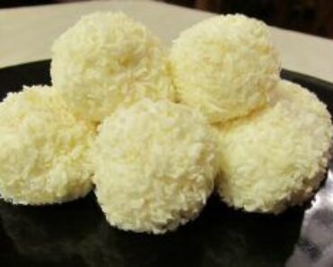 PINEAPPLE COCONUT SNOWBALLS