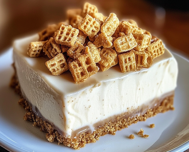 Cinnamon Toast Crunch Cheesecake