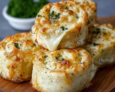 Cheesy Garlic Butter Rollups