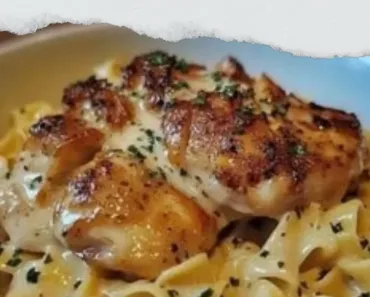 Chicken with Buttered Noodles