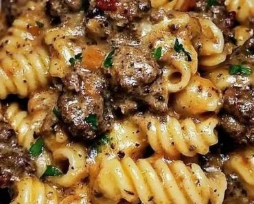 Creamy Paprika Steak Shells Rich and Smoky Comfort in a Bowl