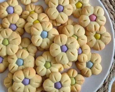 Spring Flower Shortbread Cookies