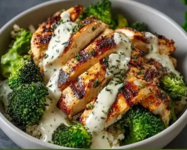 Grilled Chicken Broccoli Bowls with Creamy Garlic Sauce – Healthy Dinner Idea